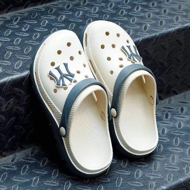 COD BAYAR DITEMPAT !!! 11799 Sandal Crocs Pria Sendal Pria Casual Bahan Karet No Box