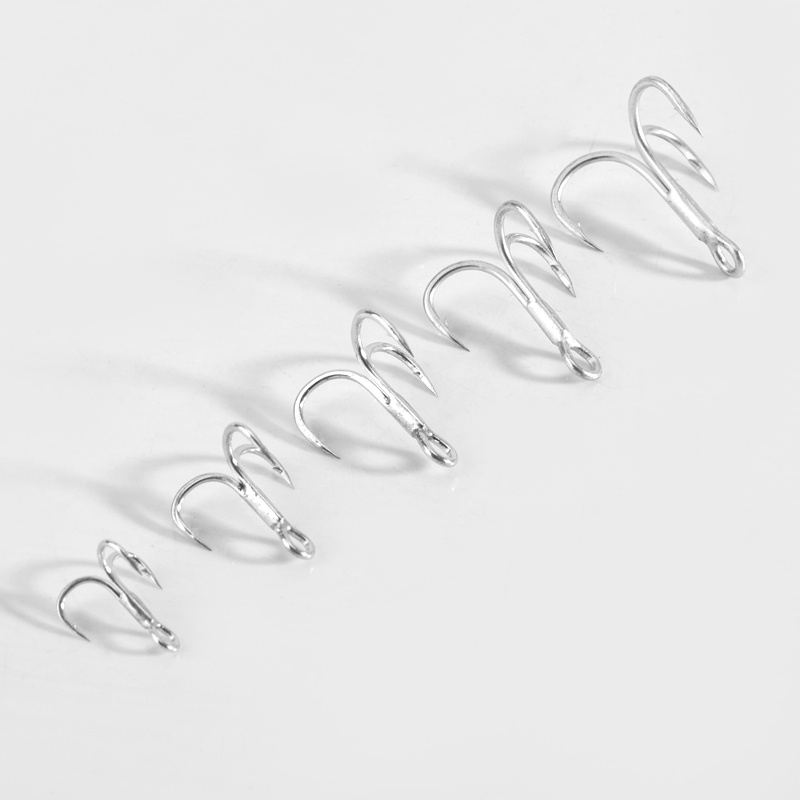 10pcs Fishing Tackle Silver High Carbon Steel Treble Hooks Treble Fishing Hook Barbed Fishhooks Untuk Umpan Cacing Lembut