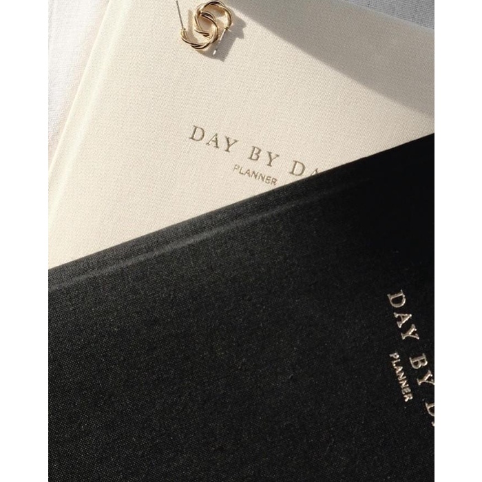

Day by Day Planner Limited Edition ( Linen Cover )
