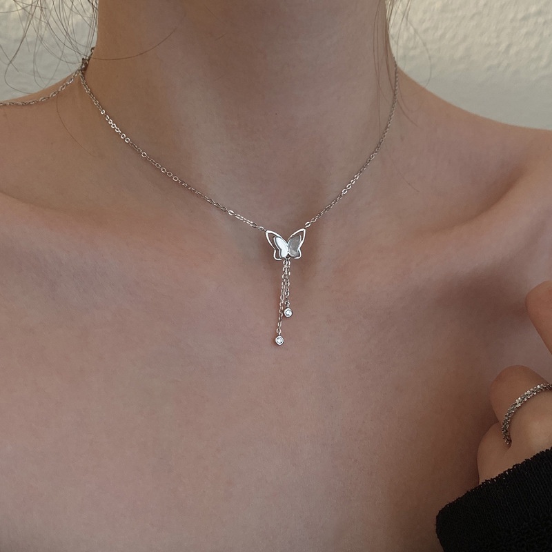 Fashion Korea Alloy Super Peri Putih Fritillary Butterfly Kalung Untuk Wanita