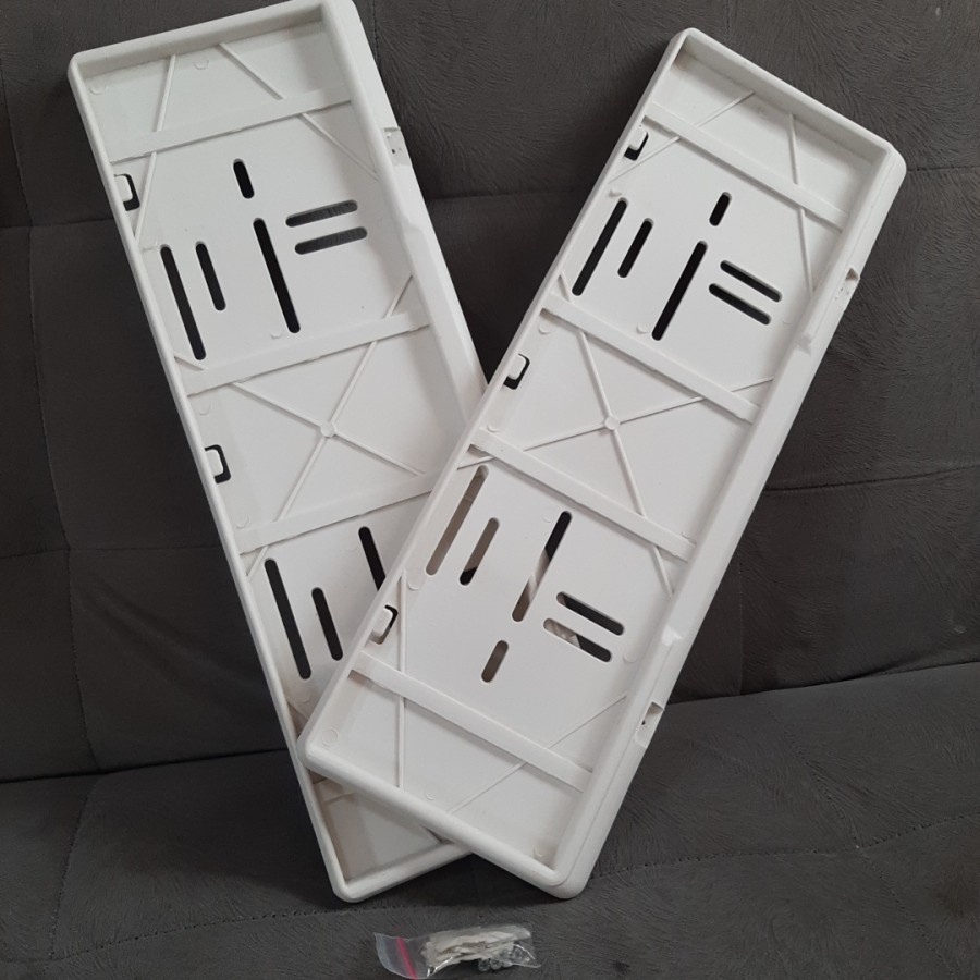 1set tatakan braket tempat dudukan plat nomor mobil depan belakang holder kap cover bracket nomer polisi nopol standar dealer kualitas tebal