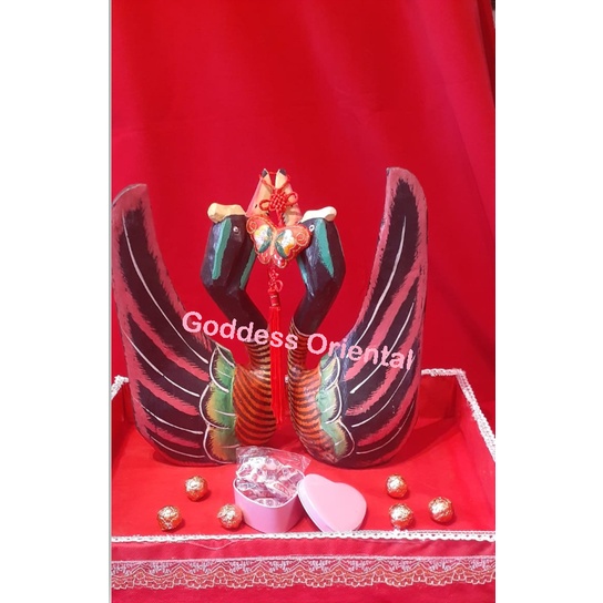 

Valentine's Day/ Wedding / Birthday Gift Sepasang Bebek Yuan Mandarin 2pcs Chocolate Balls Gift Hamper Set Hadiah