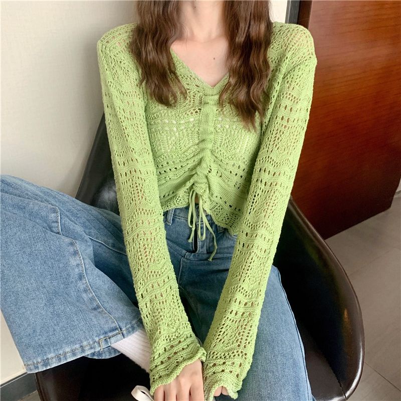 Red Xiaoxiangxiang Hollow V-Leher Lengan Panjang Rajutan Sweater Wanita 2021 Baru Musim Semi dan Musim Gugur Bagian Tipis Longgar Serut Sun Protection Top