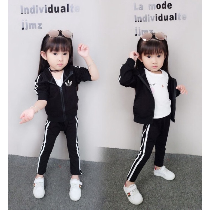 Setelan anak perempuan usia 2 3 4 tahun / One Set jaket jacket hoodie import