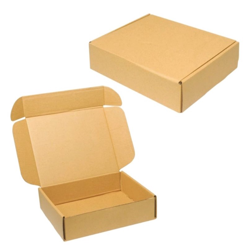 

Box 18x16x6 cm Kardus/Polos/kemasan/Hampers