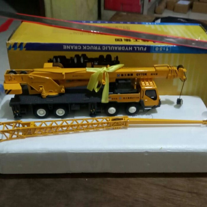 Diecast Miniatur Truk Crane Xcmg 1:50 Mainan Koleksi Bahan Besi Mainan