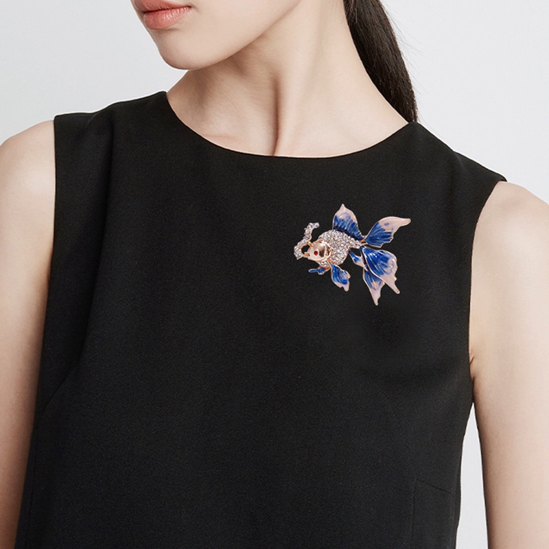 Bros Ikan Emas Baru Untuk Wanita Hewan Lucu Berlian Imitasi Desain Pin Enamel Perhiasan Hadiah Aksesoris Vintage