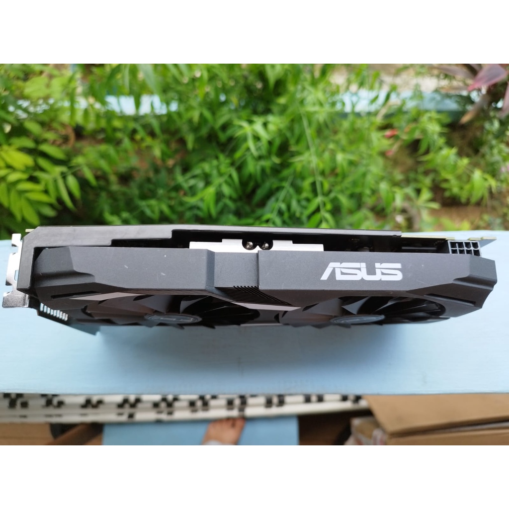 ASUS OC RX 580 8GB 256 BIT  LIKE NEW