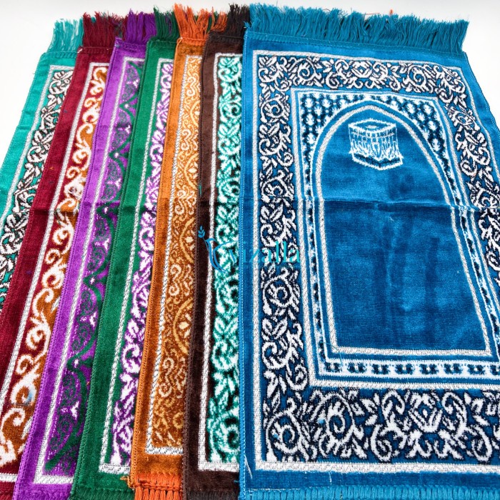 NS - Sajadah Kecil Gokkusagi/ 35*60 Bludru White Spiegel/ Grosir Sajadah - Random/Grosir