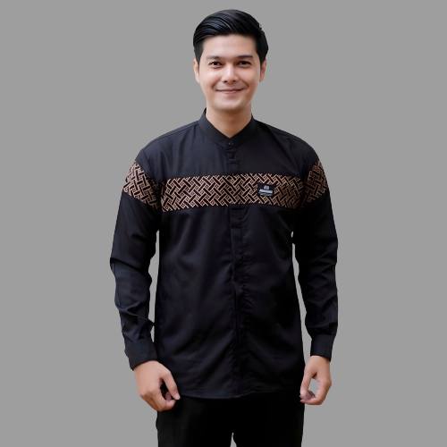 Baju Koko Pria Lengan Panjang Motif Kobata Kombinasi Batik - Baju Koko Pria Dewasa - Busana Muslim Pria - Baju Lebaran Pria - Koko Pria Dewasa - Muslim Pria - Baju Kokoh - Baju Koko Batik - Koko Batik Pria - Alqorni - Baju Ramadhan - Seragam Hadroh