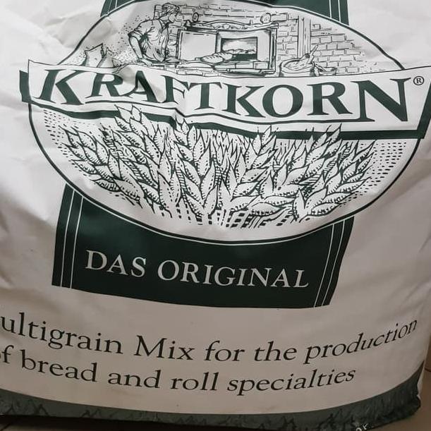 

♘ Meistermarken Kraftkorn Multigrain Mix / Tepung Gandum - 1kg ❃