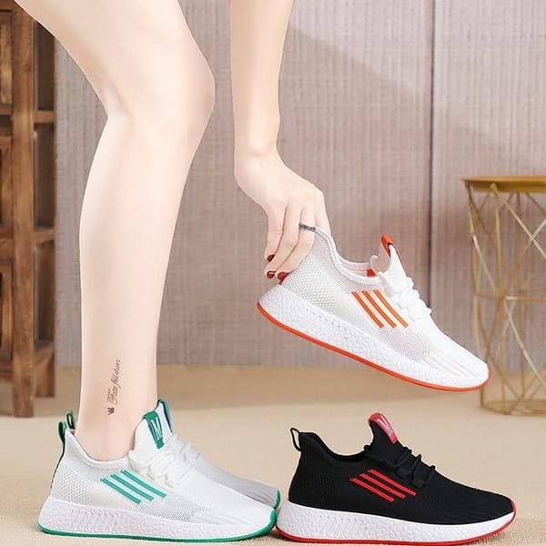 SHOEGALLERY LV0201 Sepatu Sneakers Import Wanita Fashion Sporty Motif Garis Tiga M