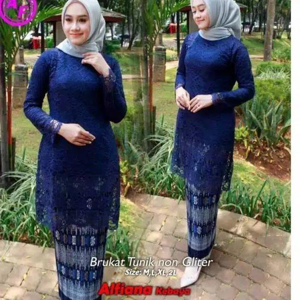 ☆ Kebaya navy / brukat navy / kebaya dongker / kebaya brukat / kebaya modern ✫
