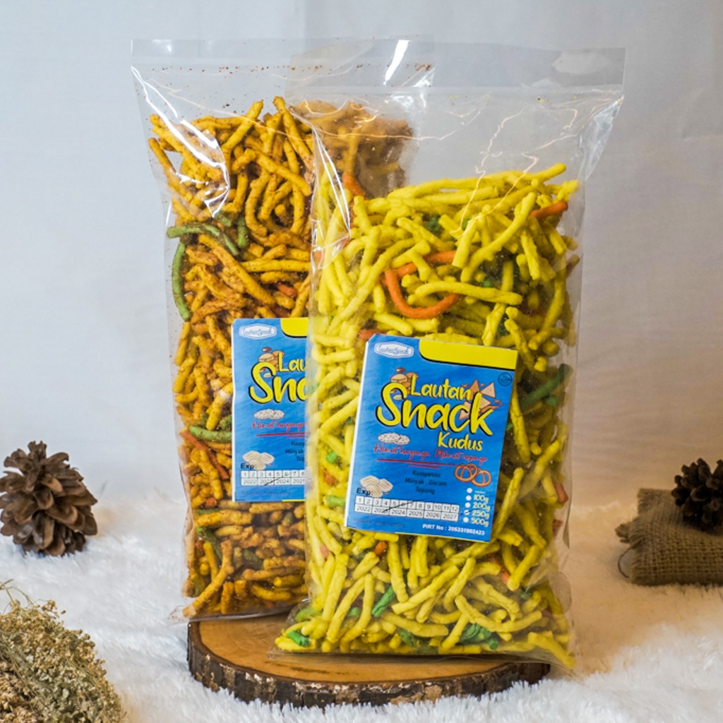 

Cemilan Gurih Lautan Snack I Tik Tak I Pedas Camilan 250 gram