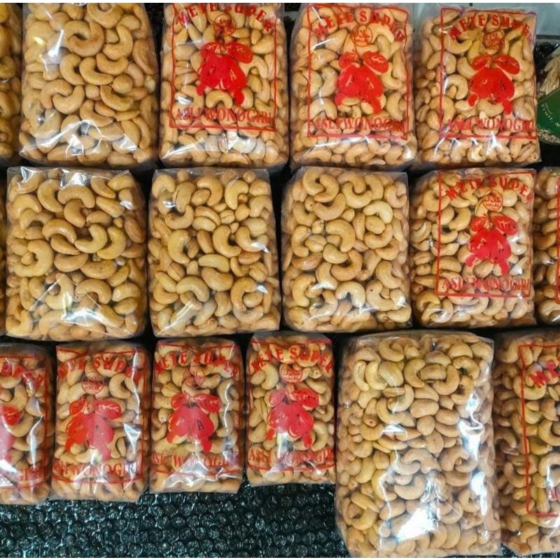 

kacang mede matang asli wonogiri kualitas super premium/kacang mete asli wonogiri