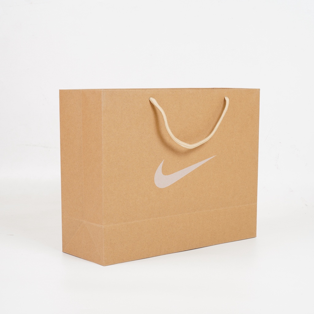 

Paper Bag / Shopping Bag New Balance HIgh Quality
