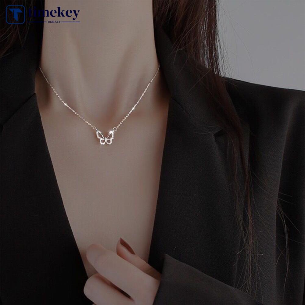 Timekey Berongga Kupu-Kupu Berlian Kalung Temperamen Sederhana Klavikula Rantai Kalung Paduan Kalung Perhiasan P5Z1