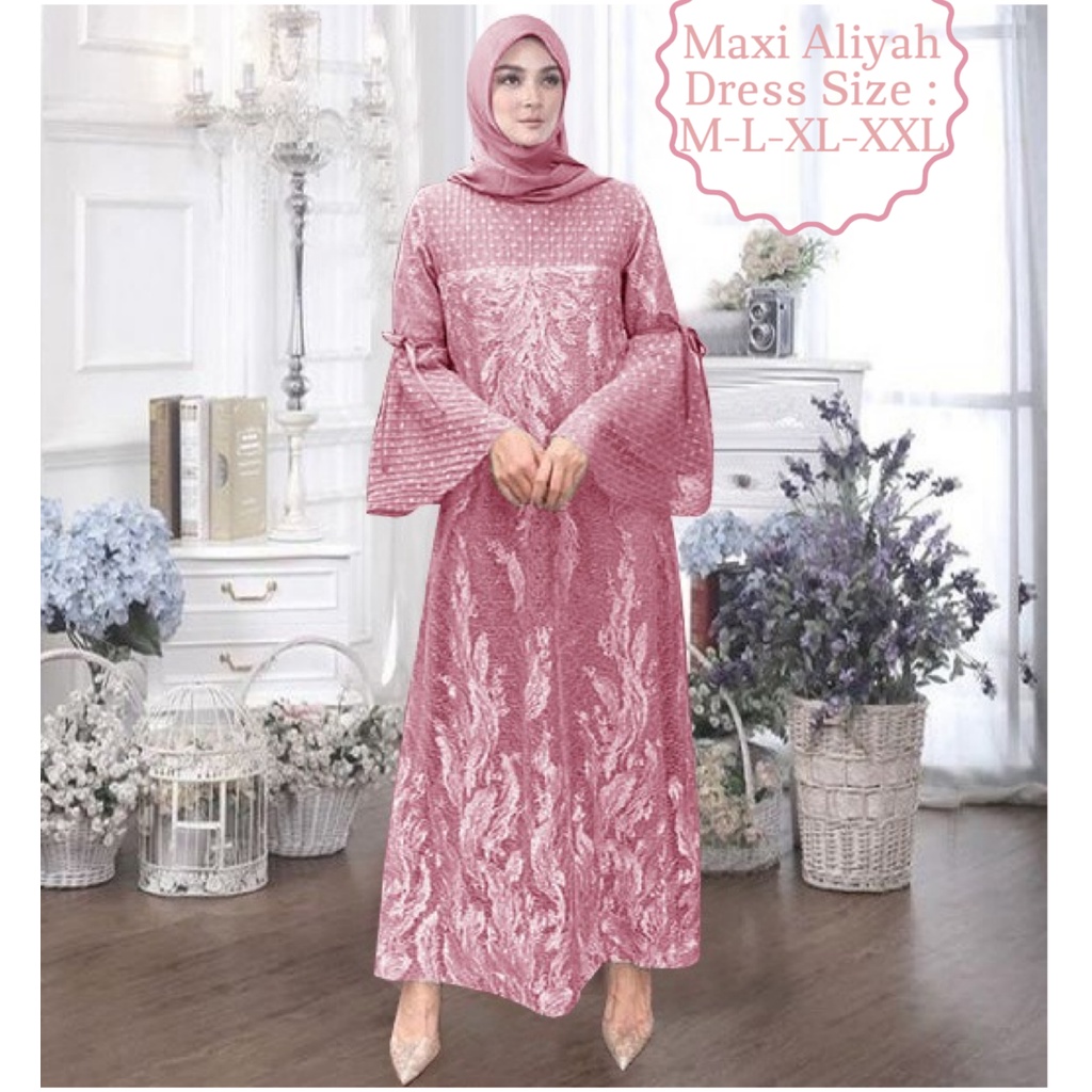 Gamis Wanita Model Terbaru Kekiniann Tangan Terompet /Maxi Aliyah Dress Size M-L-XL-XXL Matt Moscrepe Mix Brokat Mutiara Dan Tille Onde/Gamis Kondangan