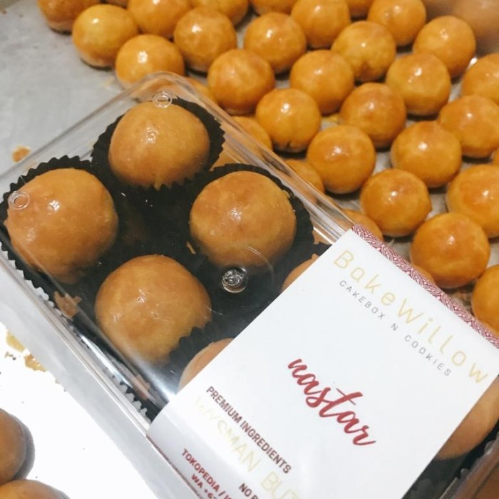 

HAMPERS RAMADHAN LEBARAN NASTAR WYSMAN / KUE KERING / CAKEBOX - nastarwysman350