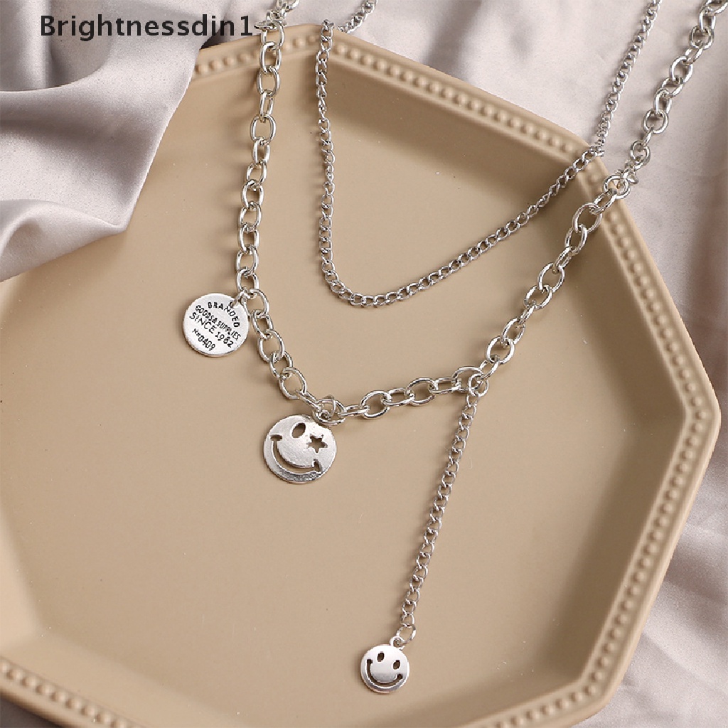 [Brightnessdin1] Smiley Face Pendant Necklace Silver Layered Necklace Alloy Chain Retro Gaya Hip Hop Punk Wajah Senyum Rantai Huruf Multilayer Kalung Panjang Klavikula Rantai Butik