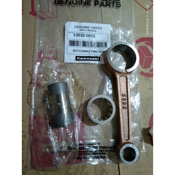 stang seher setang piston Kaze