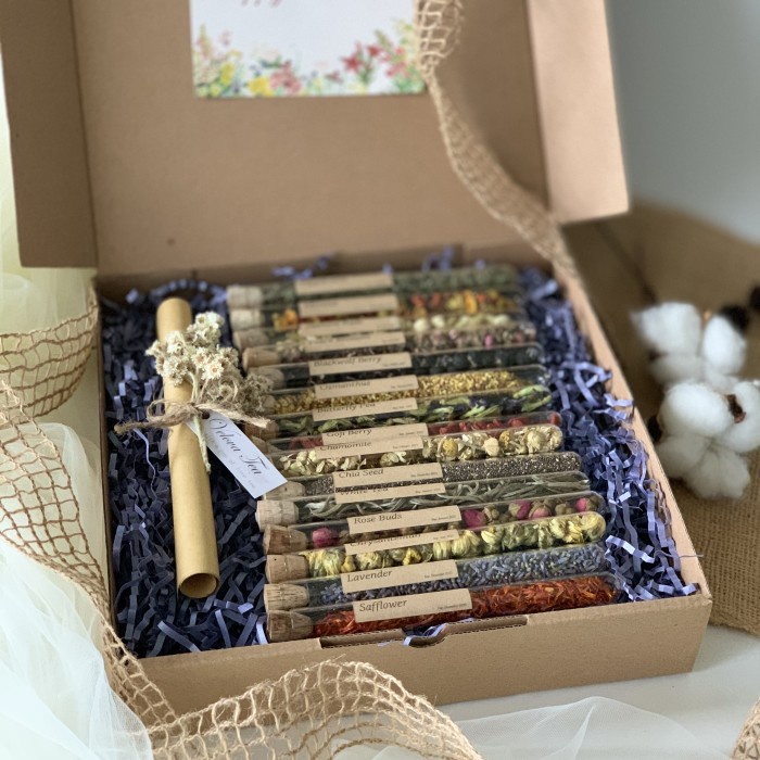 

Gift Set Hampers Teh Wedding Gift Parcel Lebaran Kado Natal 15Ml Isi14 028