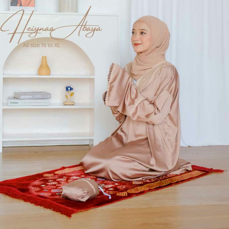 abaya sholat Heiyna Silk