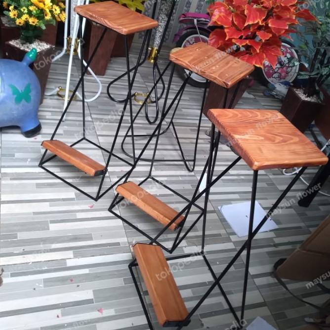 Kursi Bar, Kursi Cafe Besi Dan Kayu, Kursi Makan Tinggi 60Cm Murah
