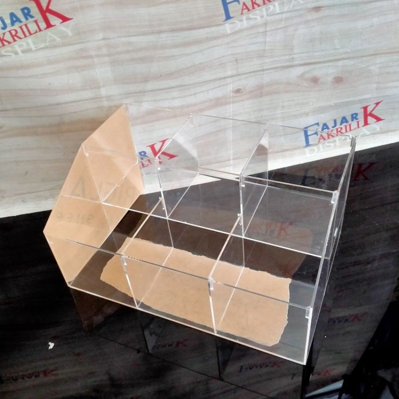 

Tempat Permen 2susun (6ruang)