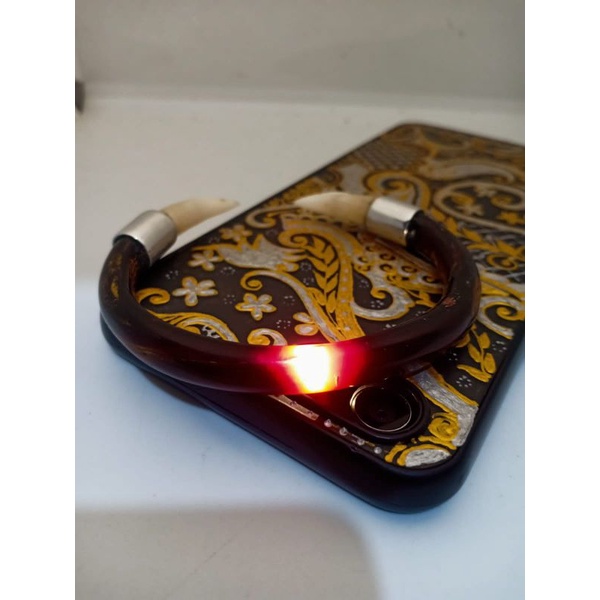 gelang akar merah batang bulat C variasi taring buaya