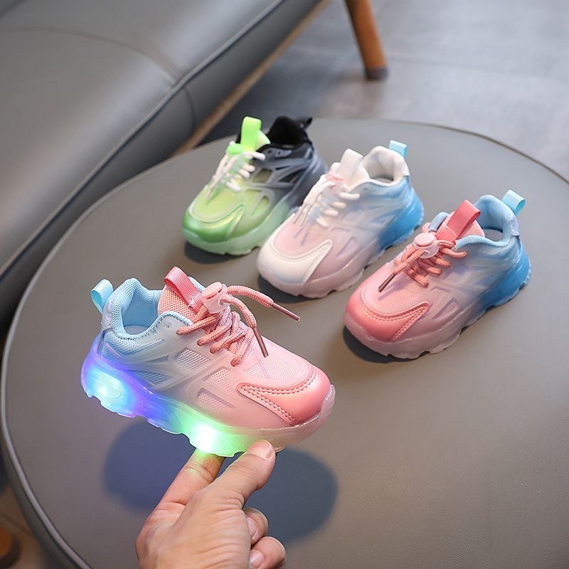 1-6 tahun anak sepatu sneaker ukuran 21-30 anak laki-laki perempuan sepatu LED flash light sport sneakers ringan