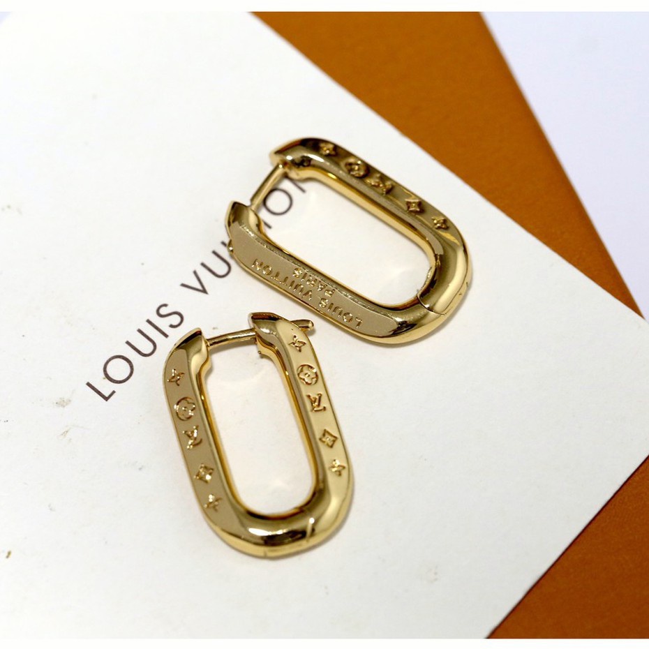 Set Anting Dan Kalung Liontin Bentuk Oval Bahan Metal