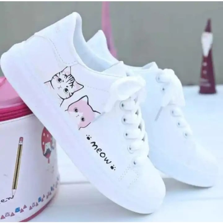 Sepatu Anak Lucu Boot Motif Meow Putih Hitam Trendi
