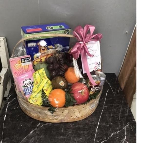 

Diskon Parsel Buah / Parsel Idul Fitri /Hampers Eid/Gws Gift /Parcel Toysacarl