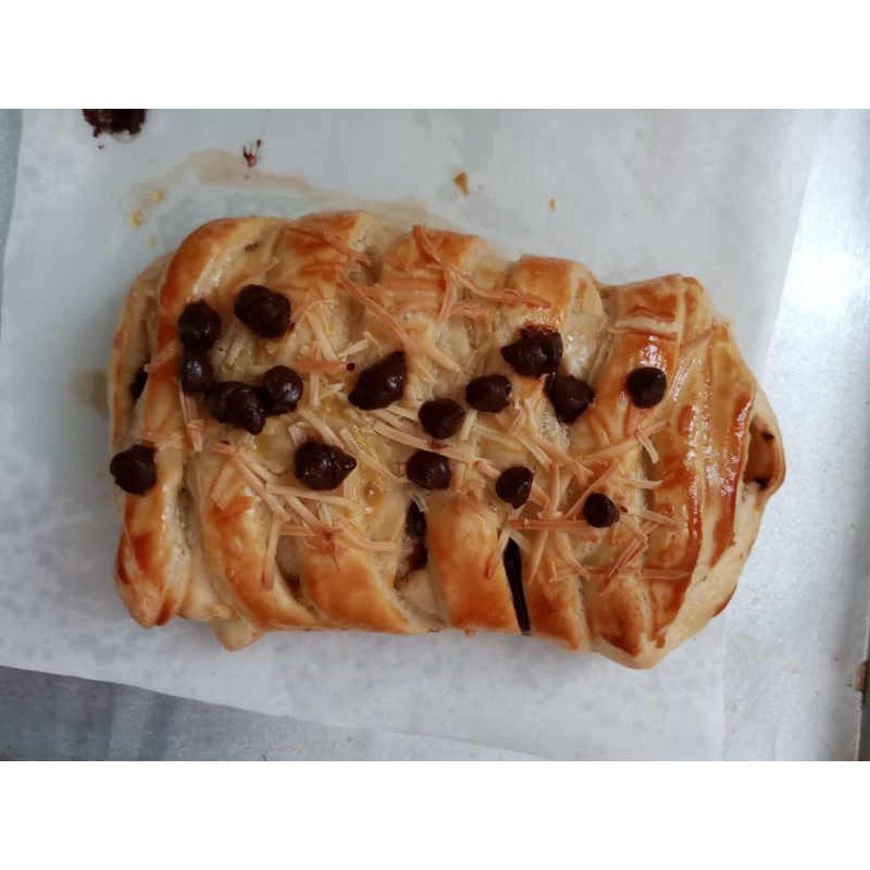 

strudel pisang coklat keju