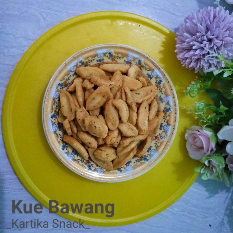 

Kue Bawang Gunting 100Gram