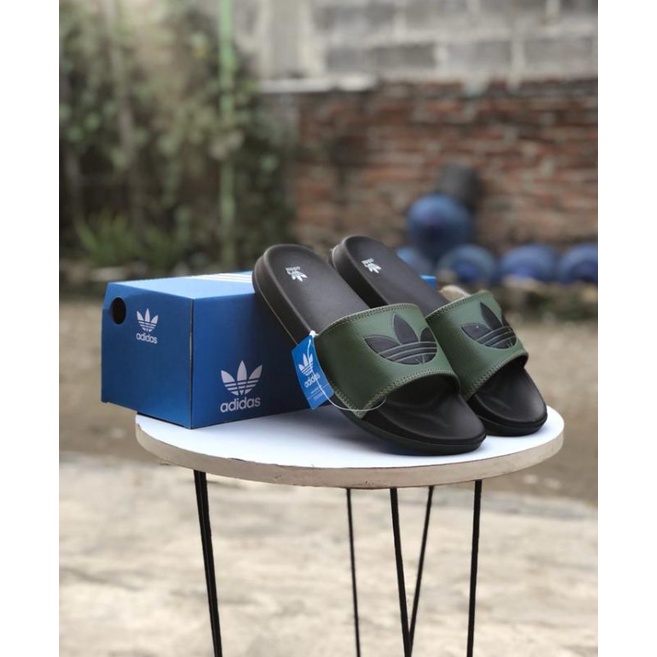 0Sandal Selop Pria Adidas Adilette Original Distro Comfort Slide Hitam Army Slip On Dewasa Casual Mu