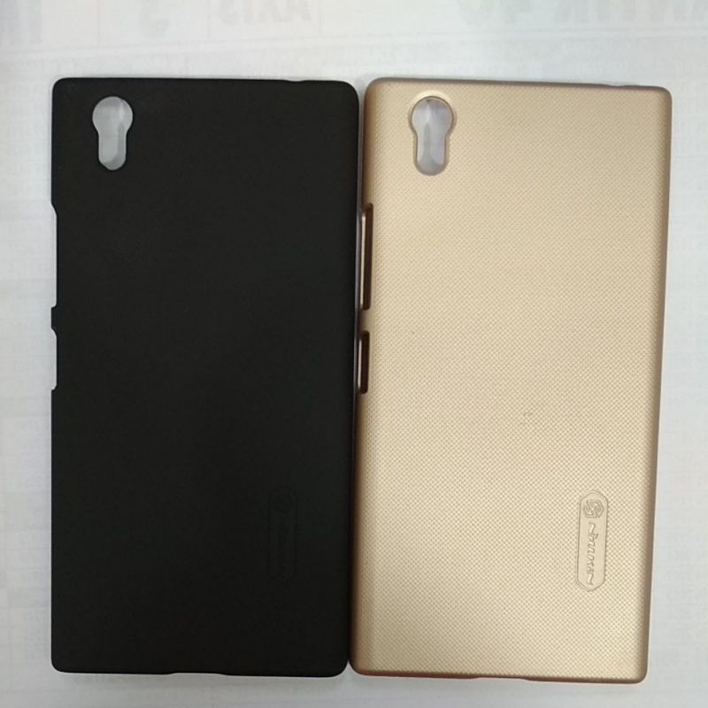 Case lenovo P70