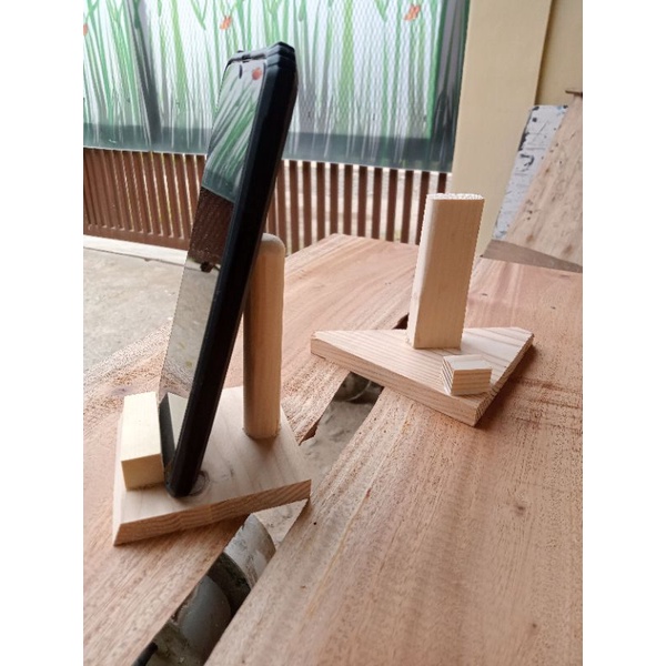 holder hp kayu/stand penyangga hp dari kayu