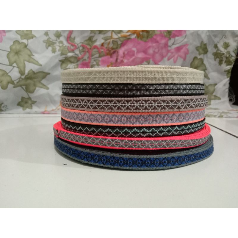 

pita polister motif ukuran 1cm
