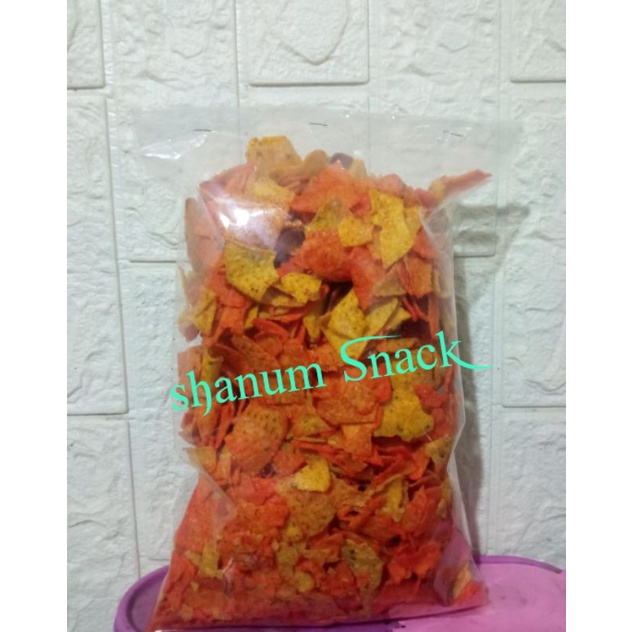 

KERIPIK JAGUNG/SNACK/CEMILAN/KRIPIK/KERIPIK500GRAM