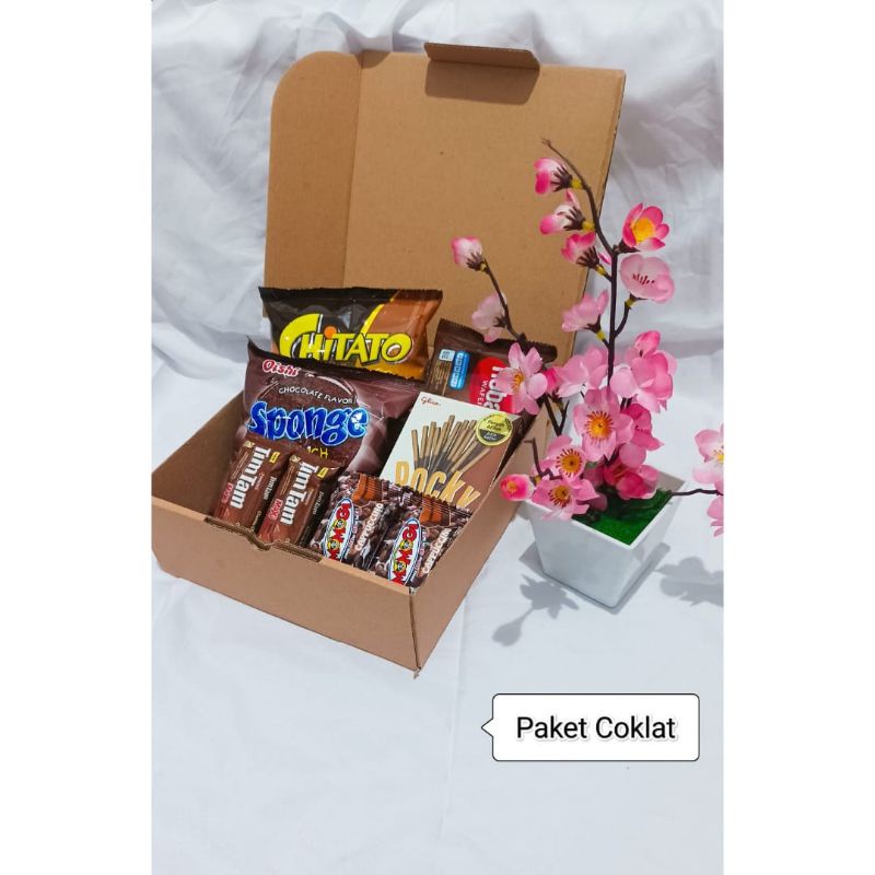 

Snack Box Coklat | Kado ultah | Kado wisuda