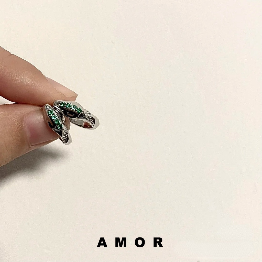 Anting Pengadilan Ular Slytherin Y2K Manis Keren Anting Angin Pria Dan Wanita Pecinta Cincin Telinga Kecil