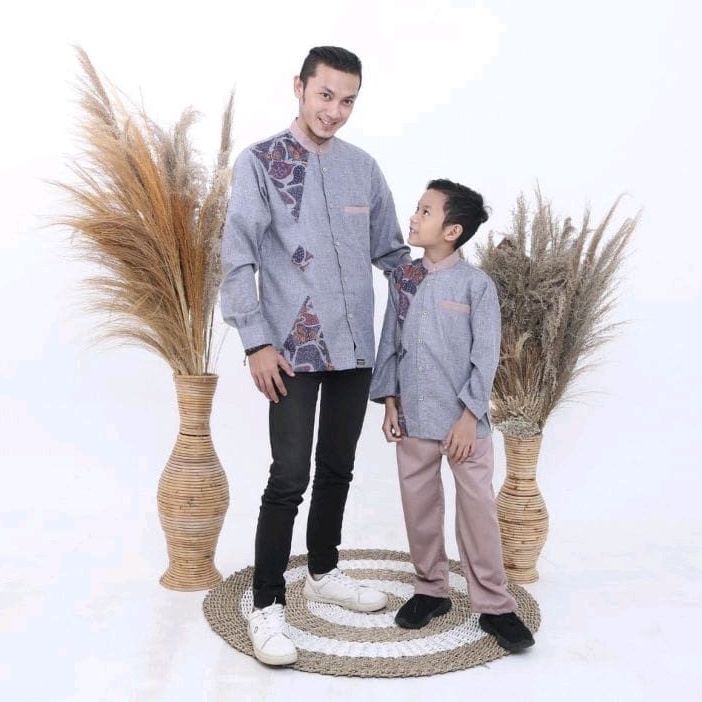 KOKO ANAK DAN DEWASA COUPLE DAD N KIDS MOTIF ETNIK LENGAN PANJANG DEWASA AFRAZ BORDIR DADA