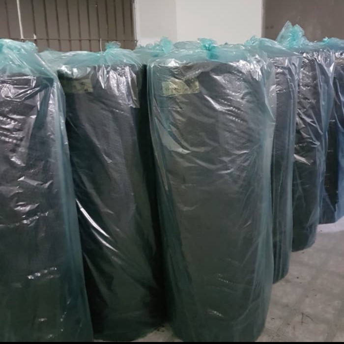 

BUBBLE WRAP 2KG, UKURAN 125CM X 50M BUBBLE WRAP HITAM BUBBLE WRAP BENING