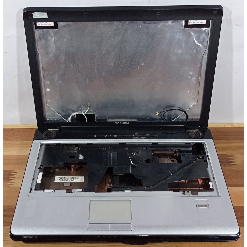 Casing laptop Toshiba Satellite M200 Series