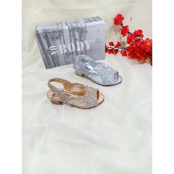 NOBODY SEPATU TALI  ANAK-ANAK 25/30