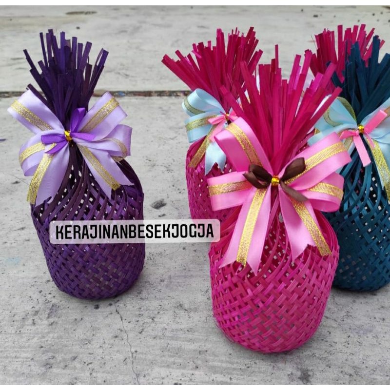 

KRONGSO BAMBU WARNA FULL FREE PITA 8X22/KERANJANG BAMBU/ KUE KERANJANG krongso warna warni krongso nanas besek nanas krongso makanan