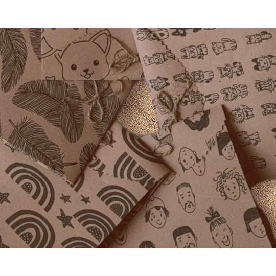 

KERTAS KADO SAMSON INSTAN - Monochrome AESTHETIC TEBAL UNIK & LUCU