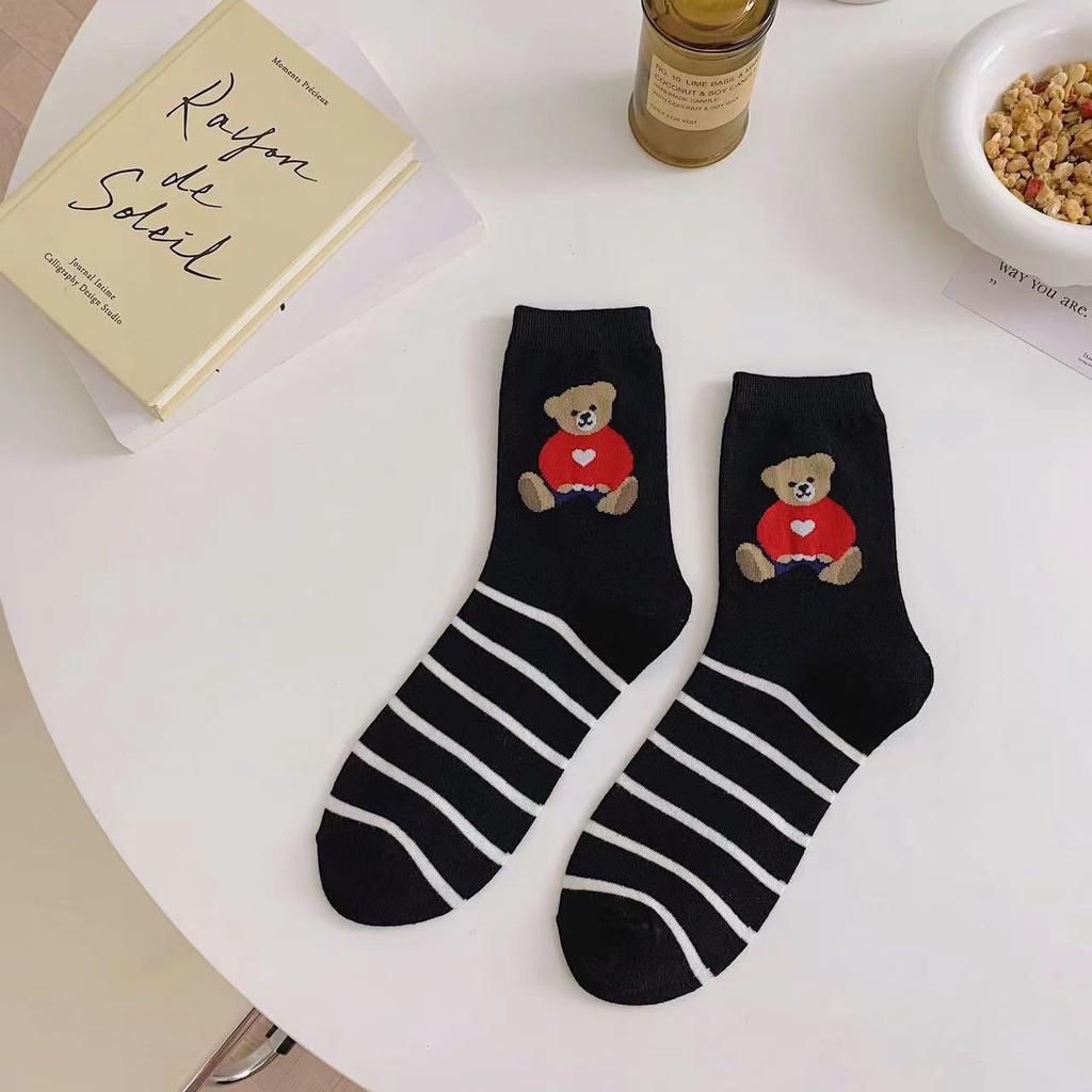 ⭐️𝐈𝐇𝐒 𝟗𝟐𝟎 𝐋𝐚𝐦𝐩𝐮𝐧𝐠⭐️Kaos Kaki Pria Wanita Panjang Setinggi Betis Motif Beruang New Summer Bear Socks